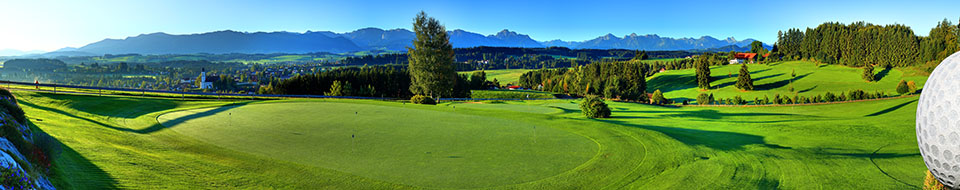 Panoramaaufnahme am Golfplatz Gsteig in Lechbruck